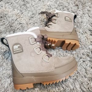 Sorel artic boots